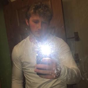 Meet your Posher, Cameron